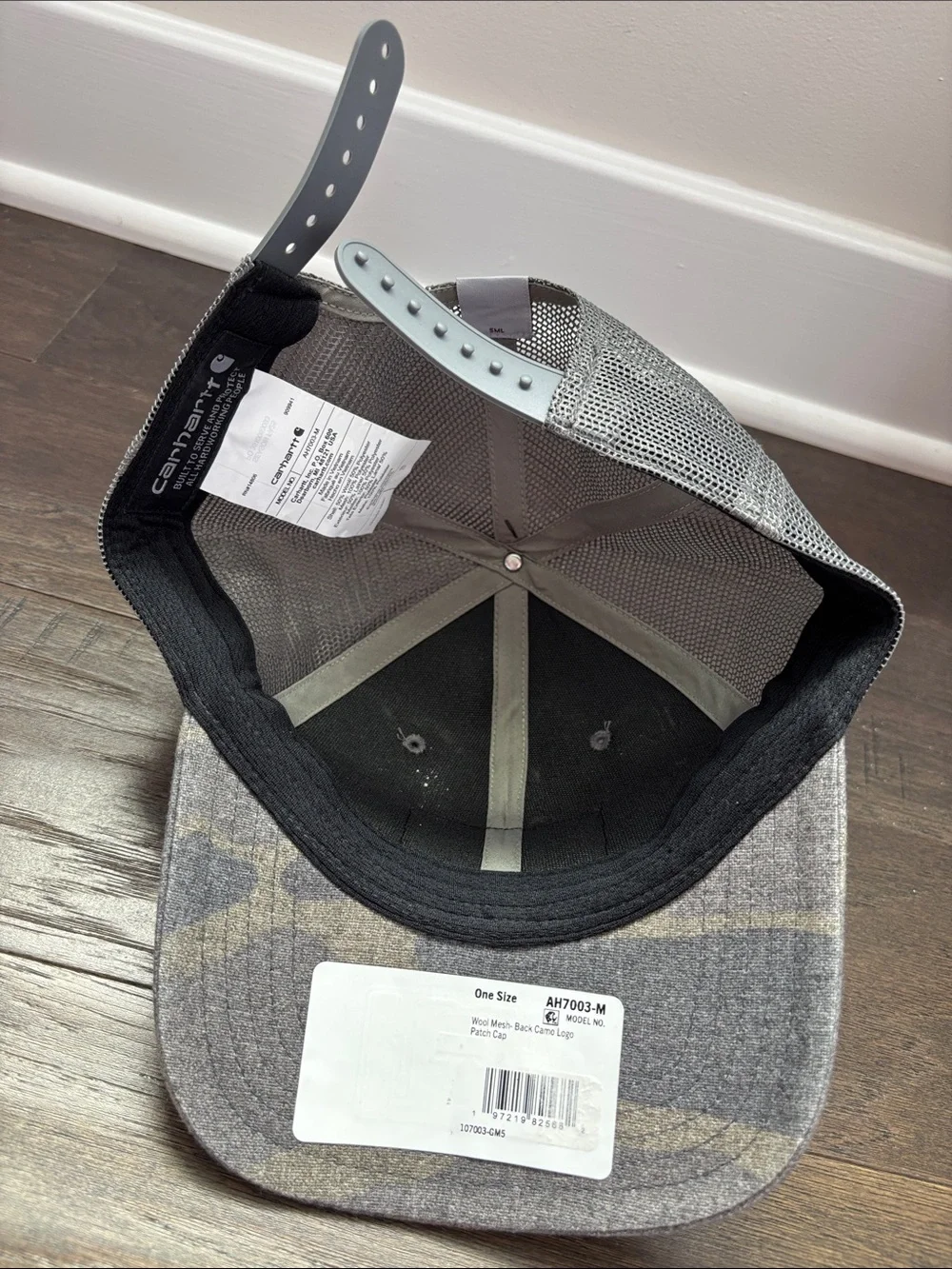 Carhartt Wool pre-curved mesh back,snap back,Force Sweatband,adjustable,Camo cap